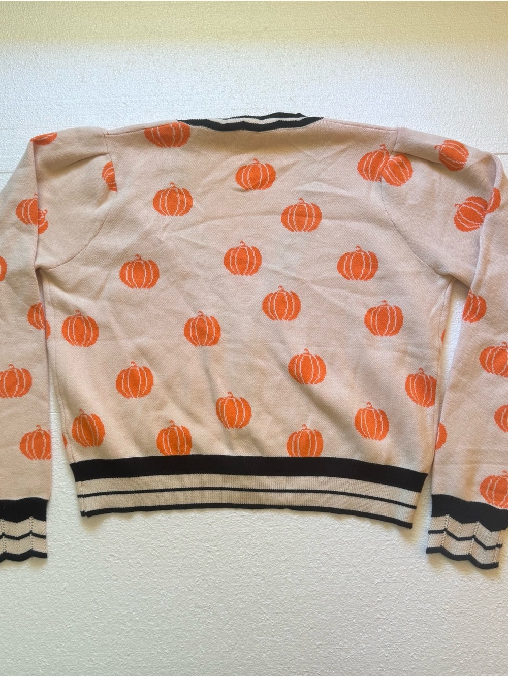 So Me Knit Pumpkin Pattern Cardigan Women's Large - Picture 2 of 7